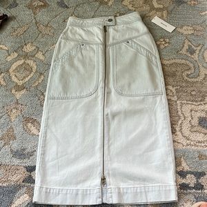 BDG- URBAN OUTFITTERS